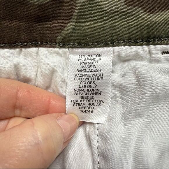 Mutual Weave Green Camo Shorts Men’s Sz 48 - Picture 9 of 11